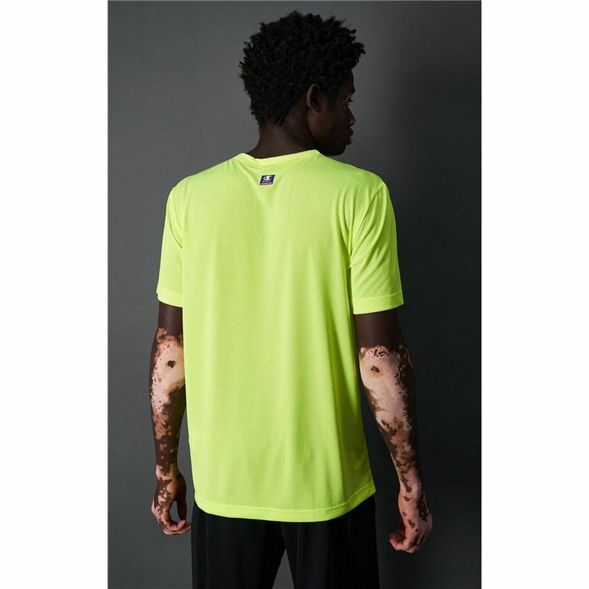 Maglia a Maniche Corte Uomo Champion Crewneck Giallo
